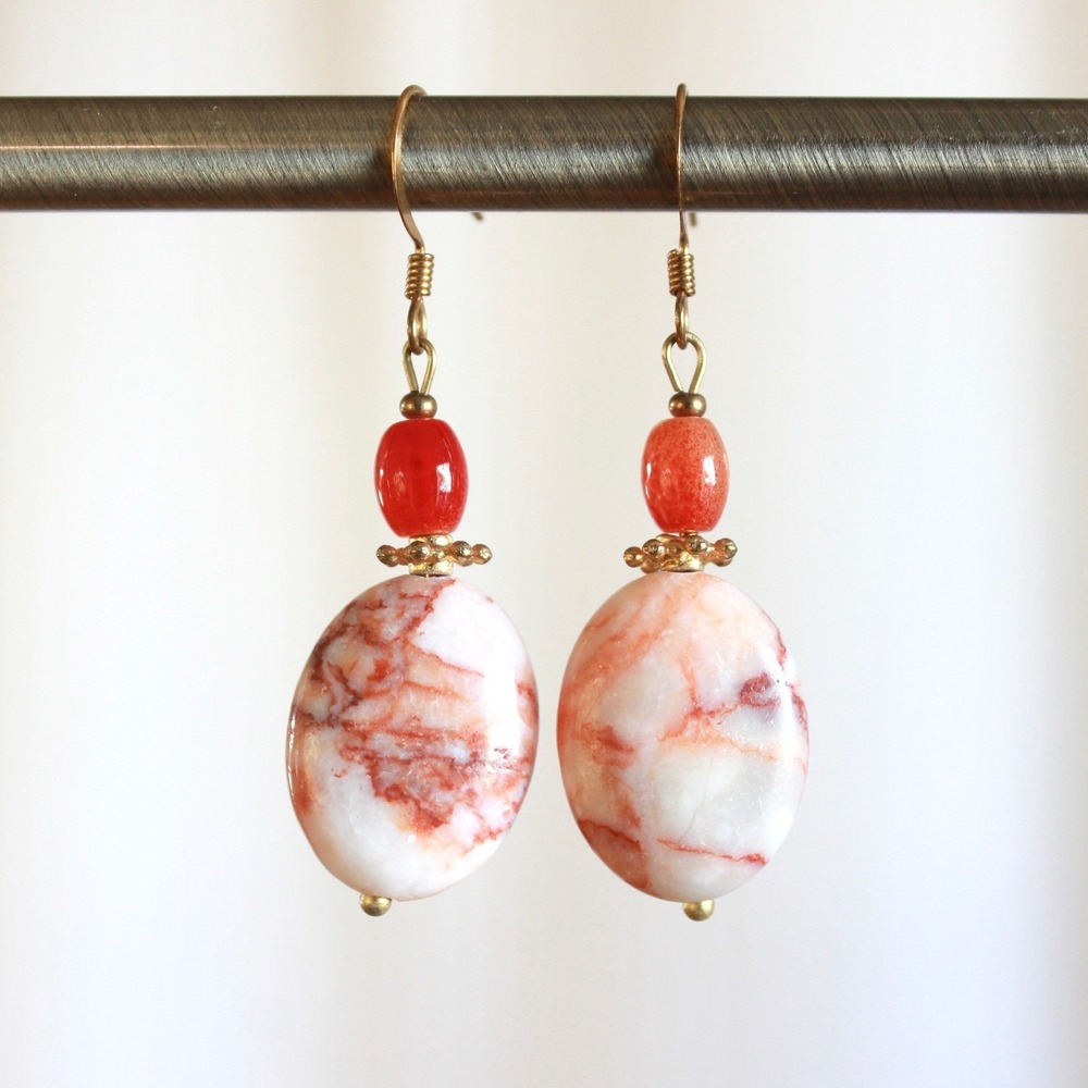 Red White Marbled‎ Stone Drop Earrings Gold Tone Boho Dangle French Hook G5